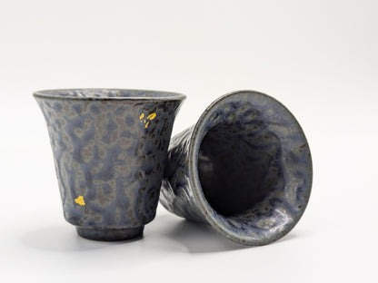 Tasse à thé artisanale en argile de roche